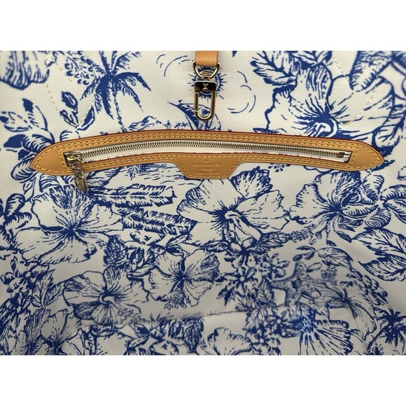 NIB Louis Vuitton Neverfull MM By The Pool Blue M11263 With Pouch 💯% Authentic - Picture 15 of 16